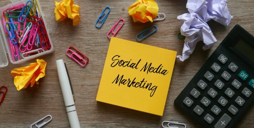 social-media-marketing-2022-11-01-00-05-34-utc